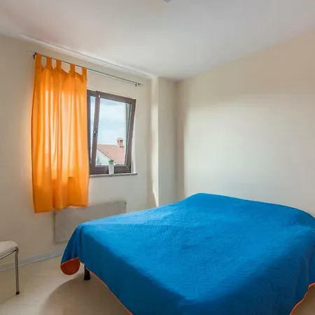 Spacious 3bdr Sea View Next To The Beach * Porec